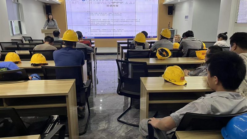 成人高考费用构成解析：揭秘费用背后的真相