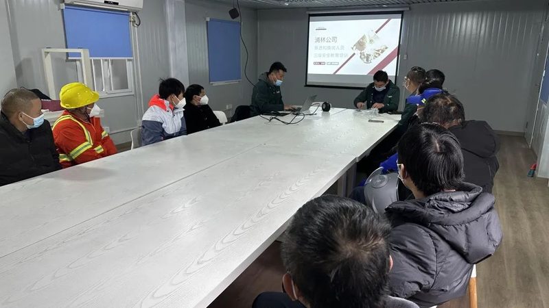 高压电工证培训，揭秘取证时间与关键要素